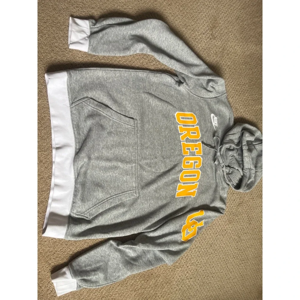 Nike Oregon Ducks Hoodie Womens Medium Gray Yellow Pullover Sweatshirt UO Logo
